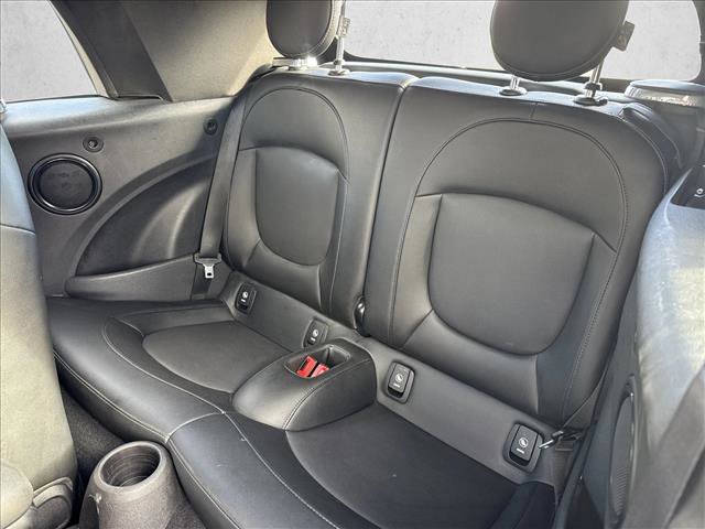 Used 2019 MINI Cooper Convertible image 23