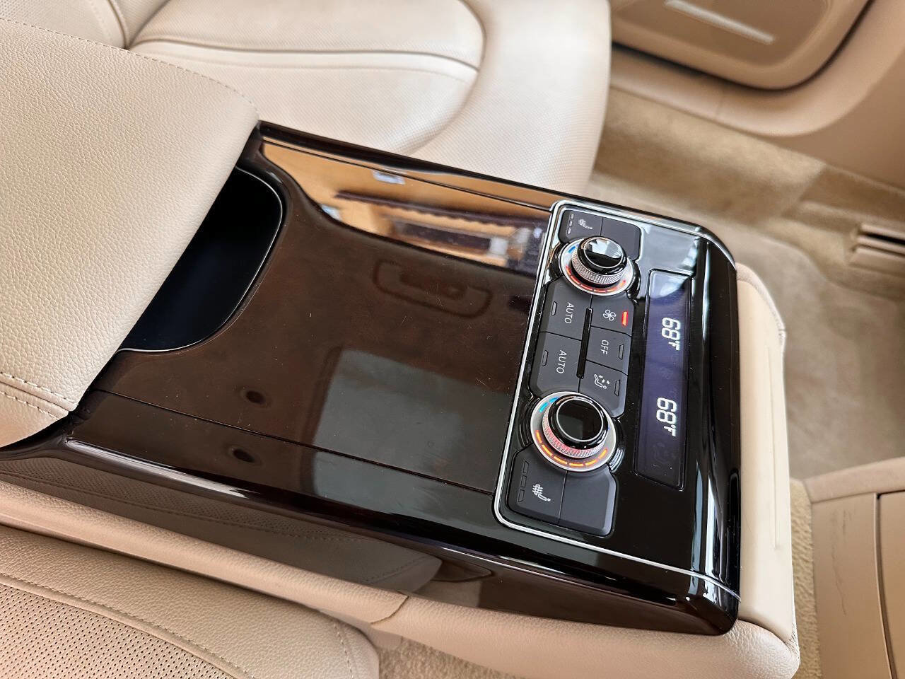 Used 2014 Audi A8 L TDI image 76