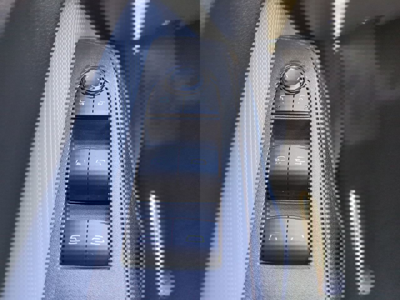 New 2027 Chevrolet Bolt RS FWD image 23