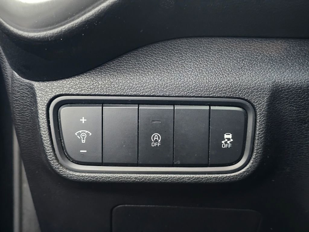 Used 2020 Kia Soul LX image 27