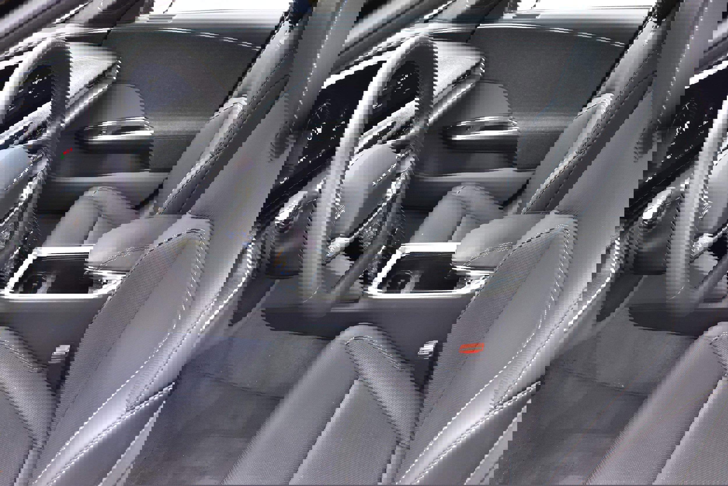 Used 2023 Lucid Air Pure image 18