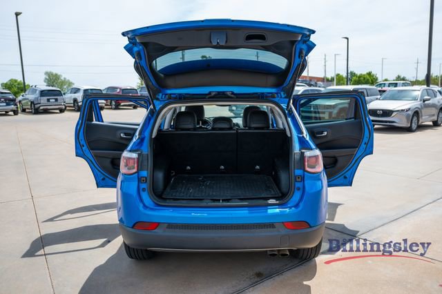Used 2019 Jeep Compass Limited FWD image 17