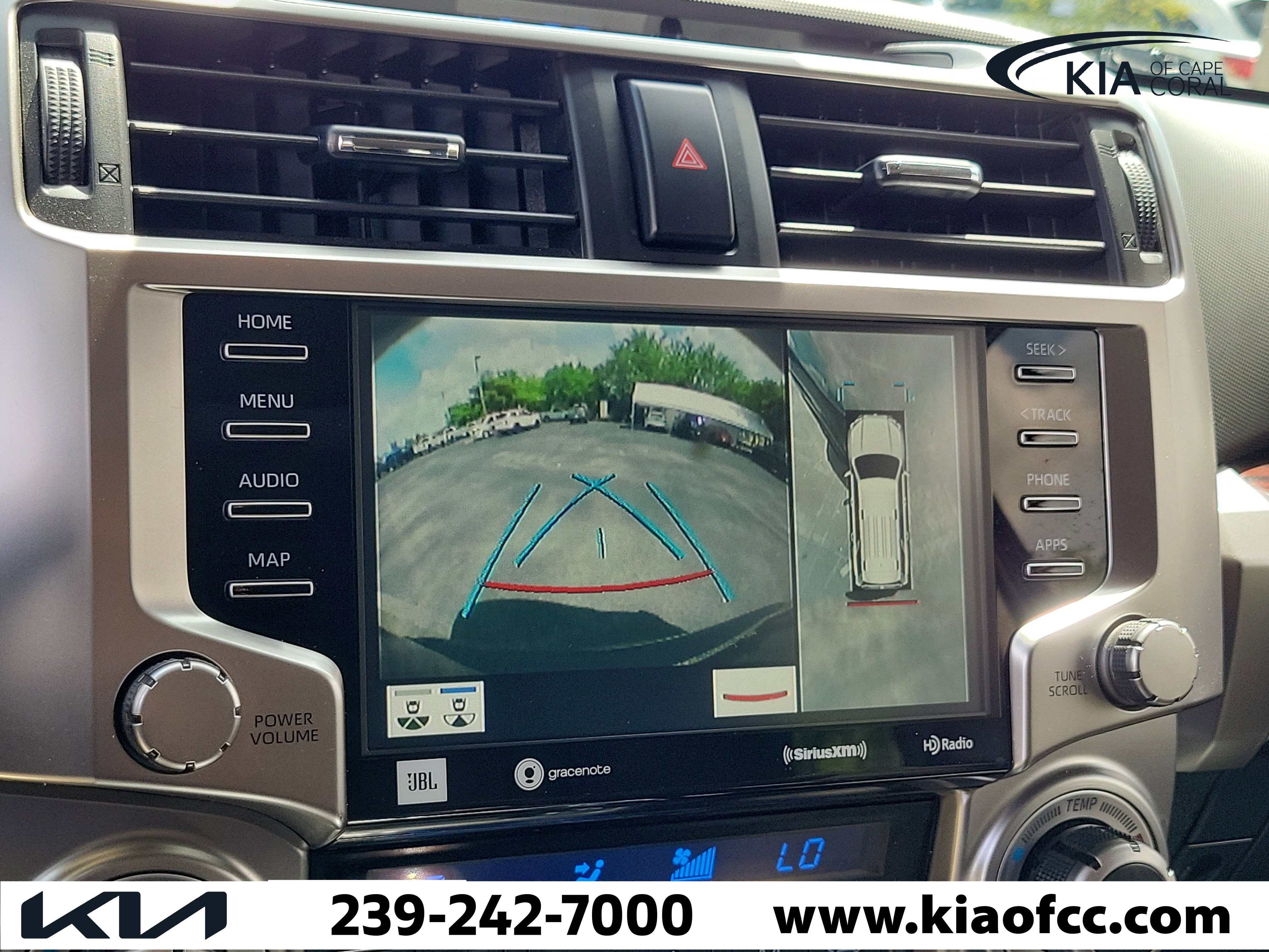 Used 2022 Toyota 4Runner Limited AWD/4WD image 29