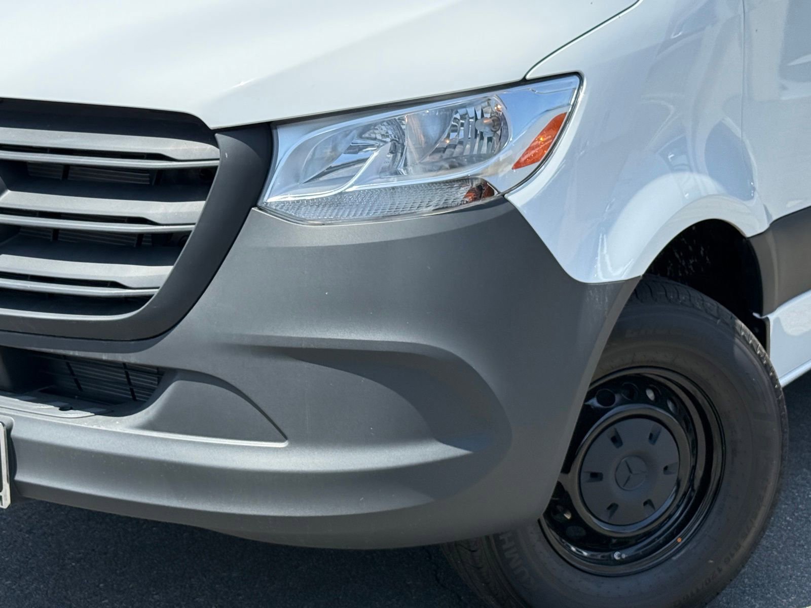 New 2025 Mercedes-Benz Sprinter 2500 image 3