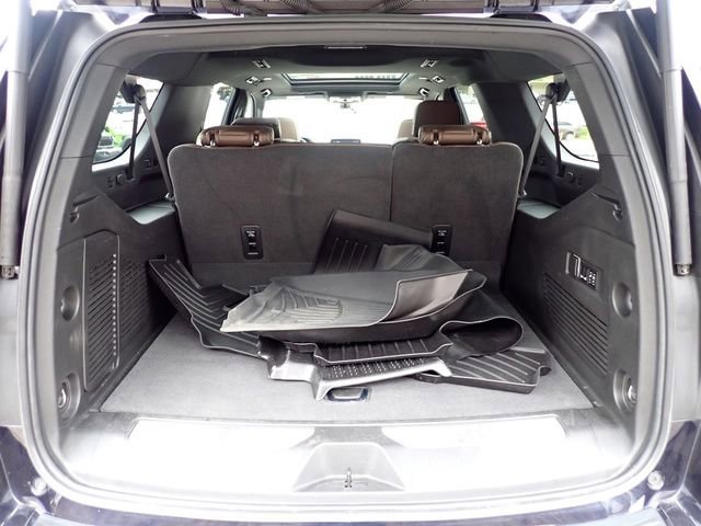 Used 2022 Chevrolet Suburban High Country w/ Max Trailering Package image 6