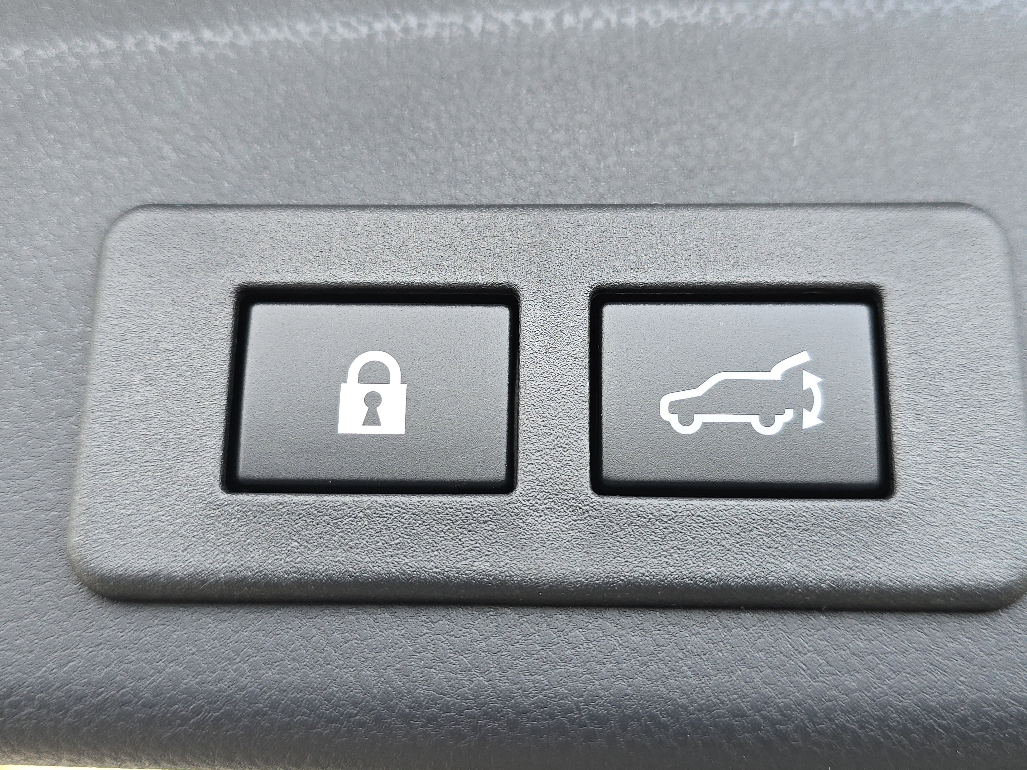 New 2026 Subaru Ascent Limited image 16