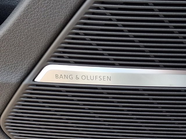 New 2027 Audi Q8 Premium Plus AWD/4WD image 17