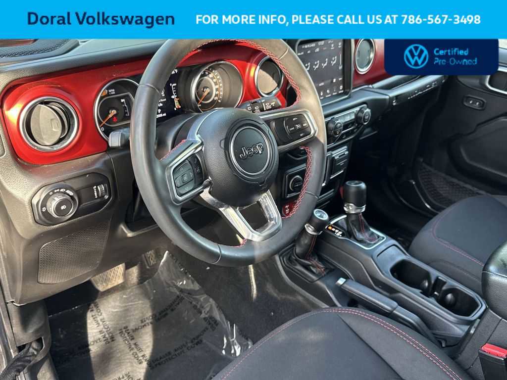 Used 2023 Jeep Wrangler Rubicon AWD/4WD image 13