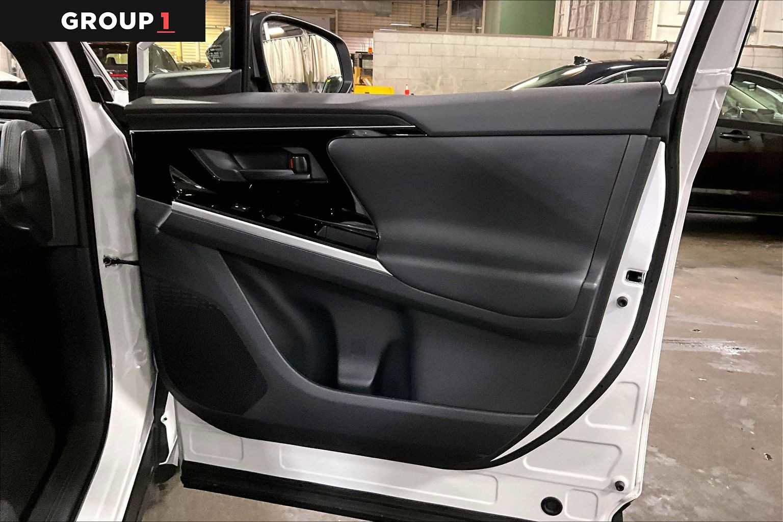 Used 2023 Toyota bZ4X XLE image 22