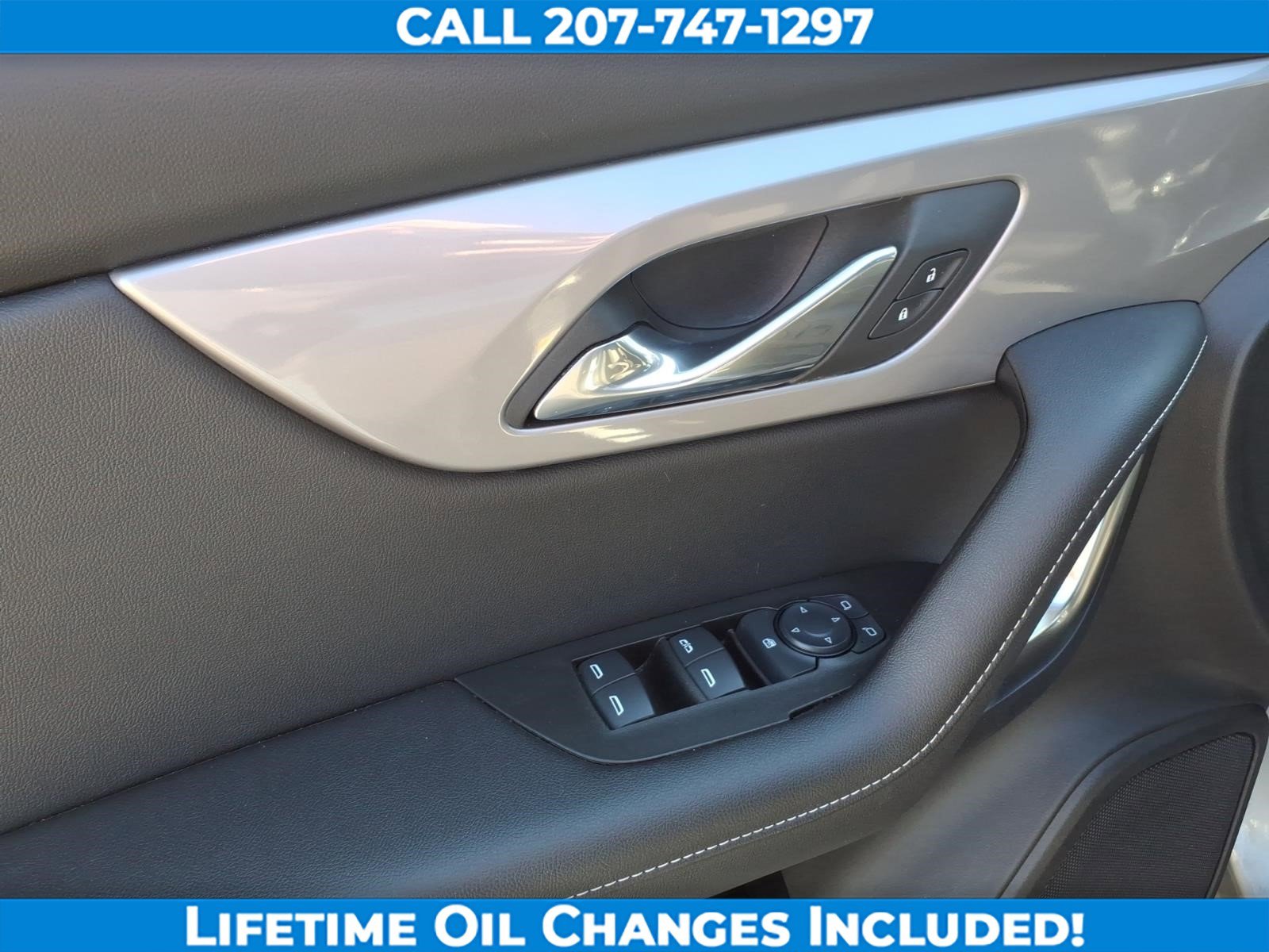 Used 2025 Chevrolet Blazer LT AWD/4WD image 11