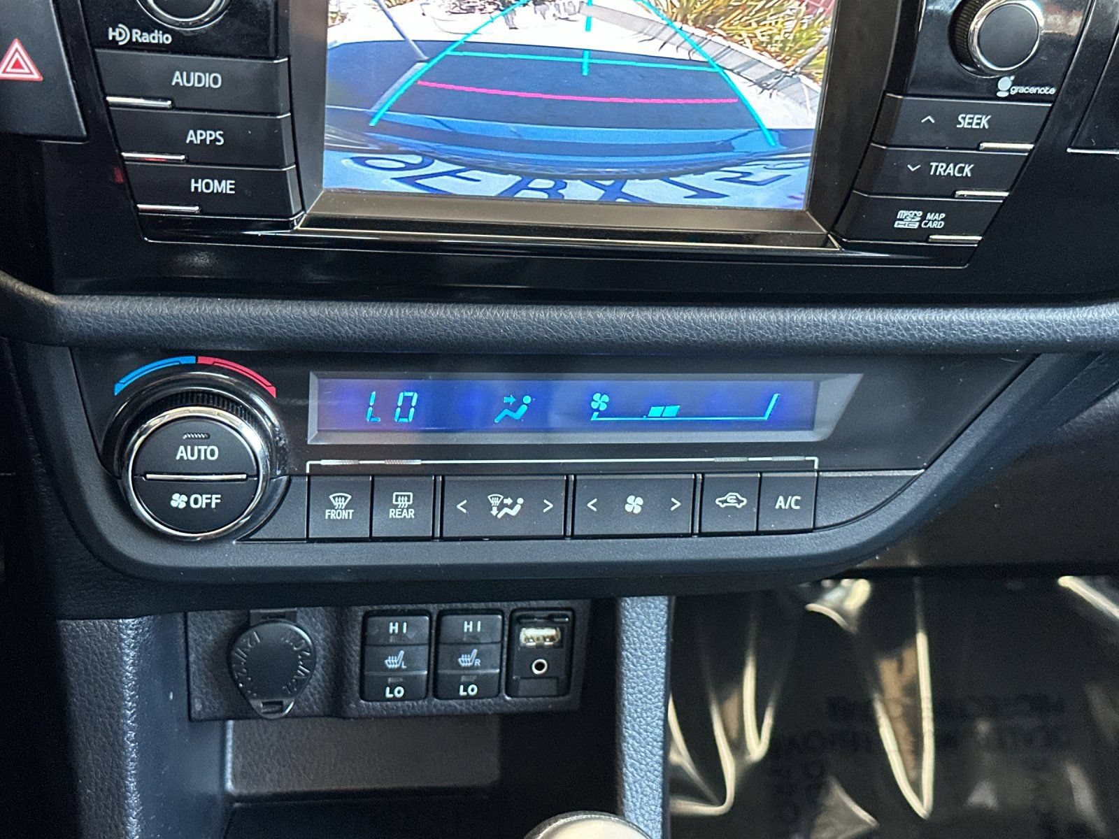 Used 2015 Toyota Corolla S Premium FWD image 21