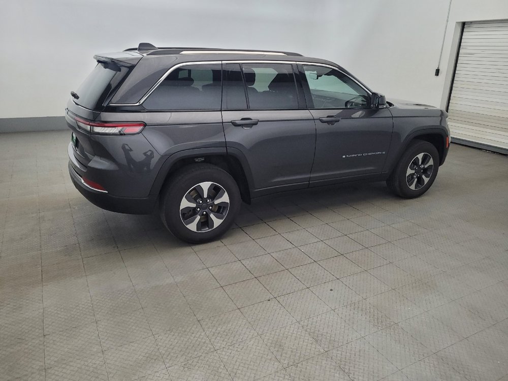 Used 2022 Jeep Grand Cherokee Limited 4xe w/ Luxury Tech Group II AWD/4WD image 10