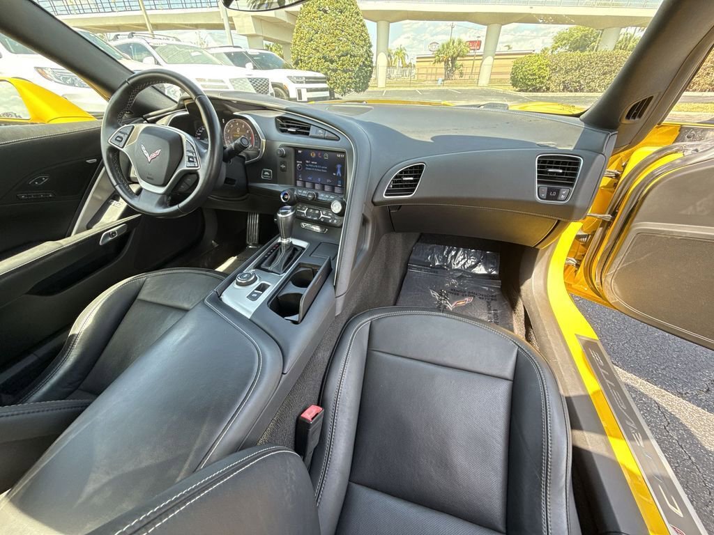 Used 2015 Chevrolet Corvette Stingray Z51 w/ 2LT Preferred Equipment Group image 18