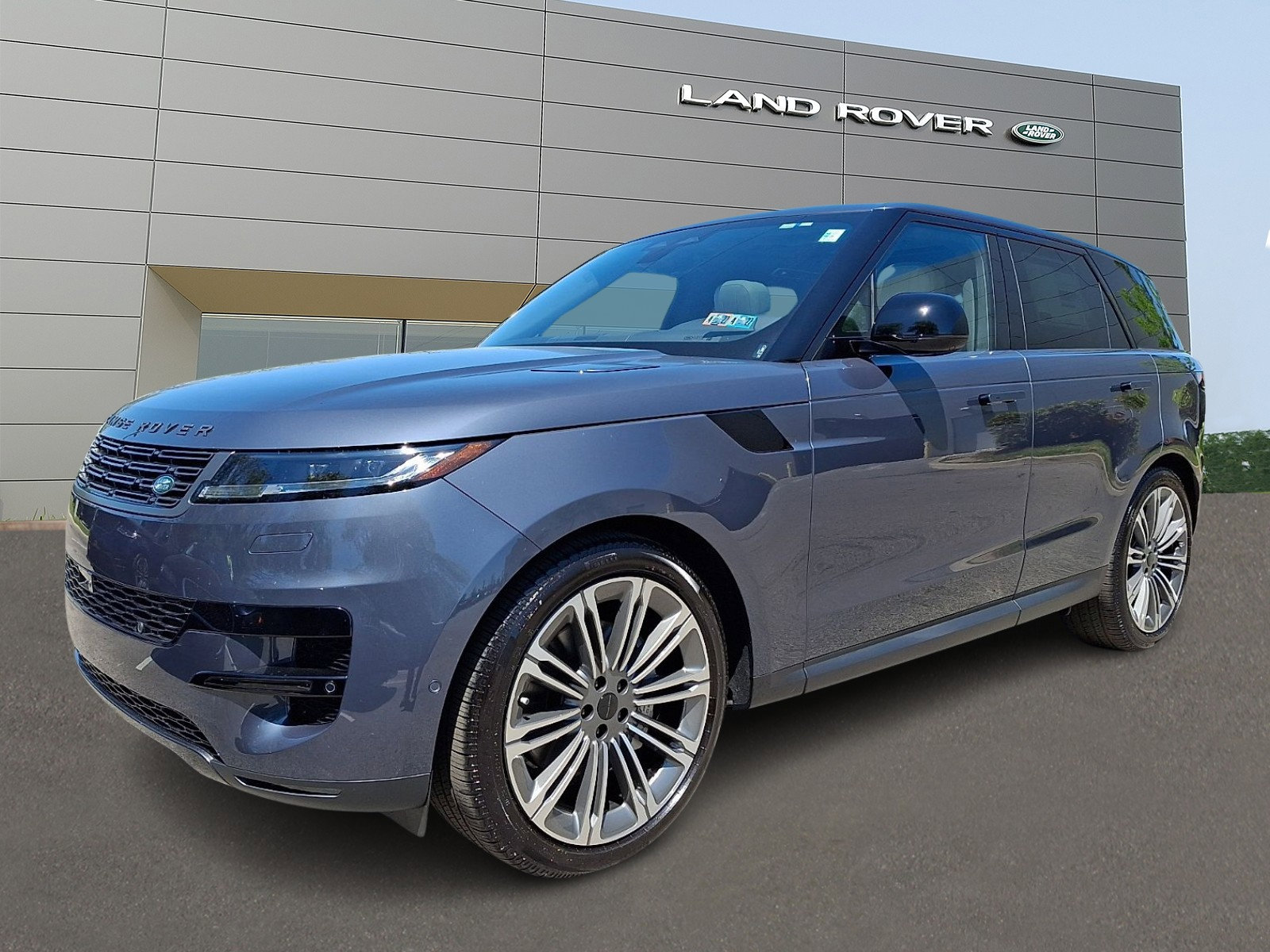New 2026 Land Rover Range Rover Sport SE AWD/4WD image 1