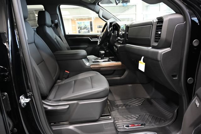 New 2026 Chevrolet Silverado 1500 RST w/ RST All Star Premium Package AWD/4WD image 13