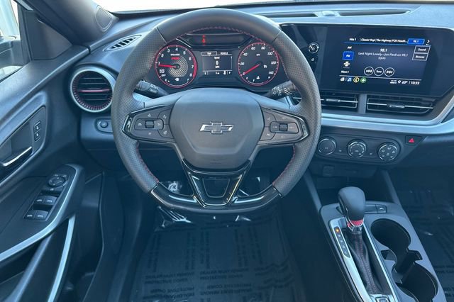 New 2026 Chevrolet Trax RS w/ Sunroof Package FWD image 19