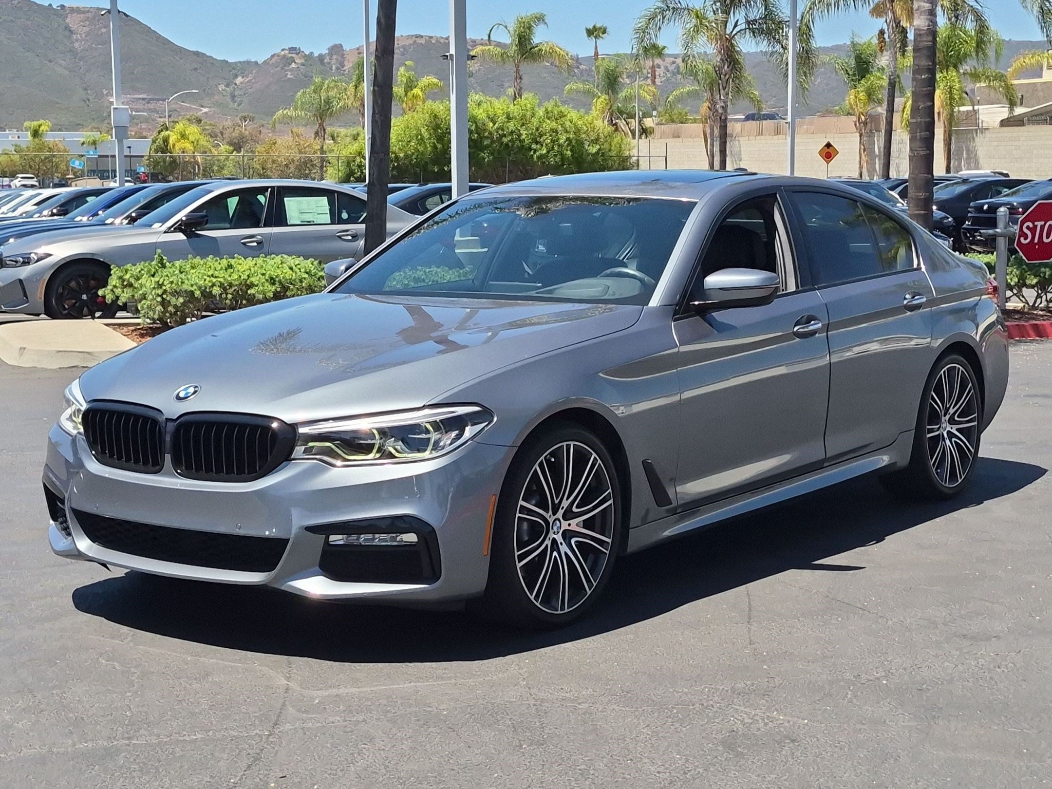 Used 2017 BMW 540i RWD image 5