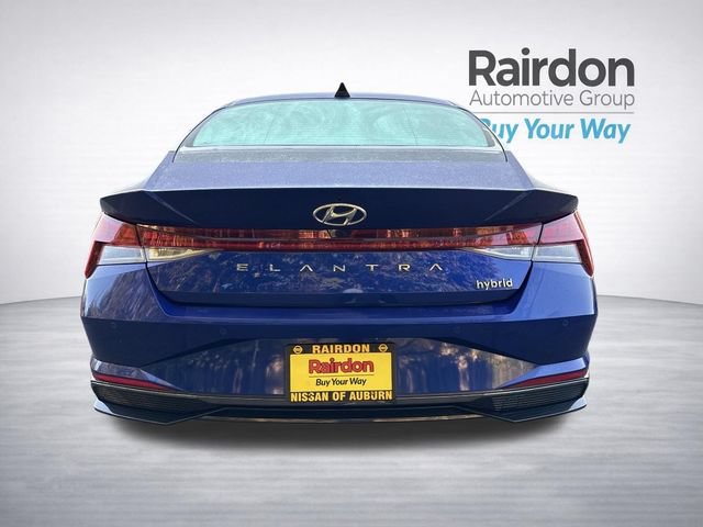 Used 2023 Hyundai Elantra Limited w/ Winter Weather Package FWD image 6
