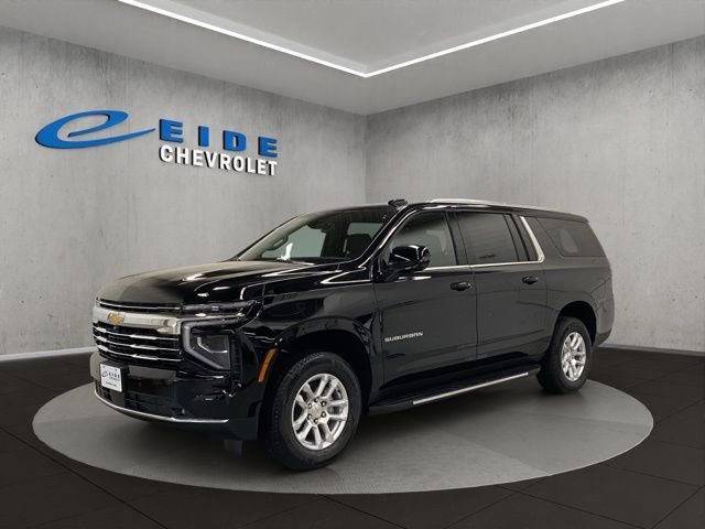 New 2026 Chevrolet Suburban LT w/ Comfort Package AWD/4WD image 8