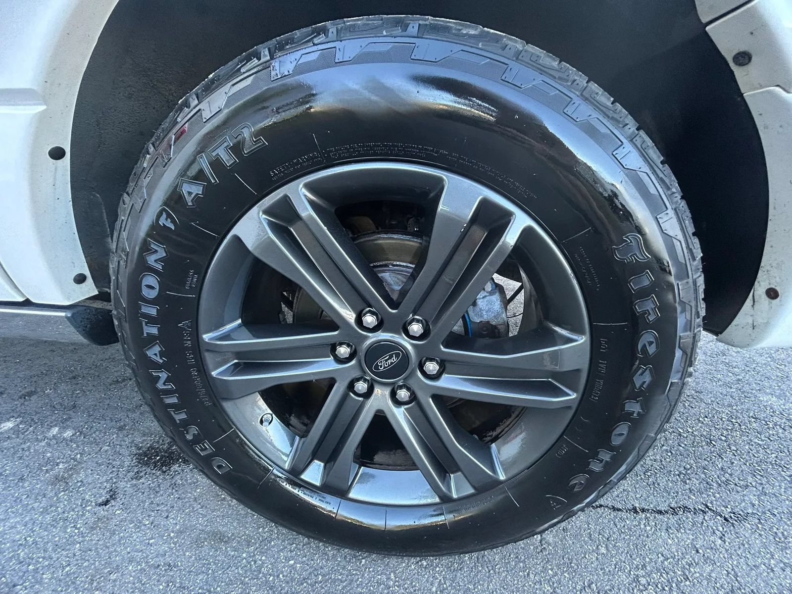 Used 2017 Ford Expedition Platinum AWD/4WD image 21