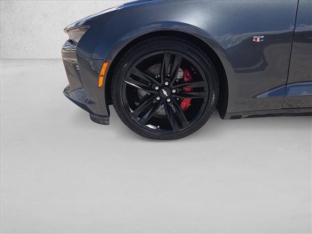 Used 2016 Chevrolet Camaro SS RWD image 23