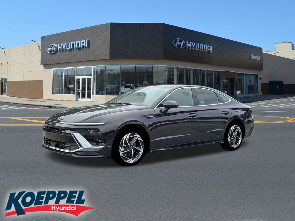 New 2026 Hyundai Sonata SEL FWD image 2