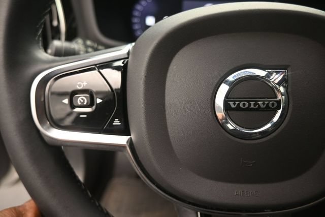 Certified 2024 Volvo S60 B5 Plus w/ Protection Package Premier AWD/4WD image 15