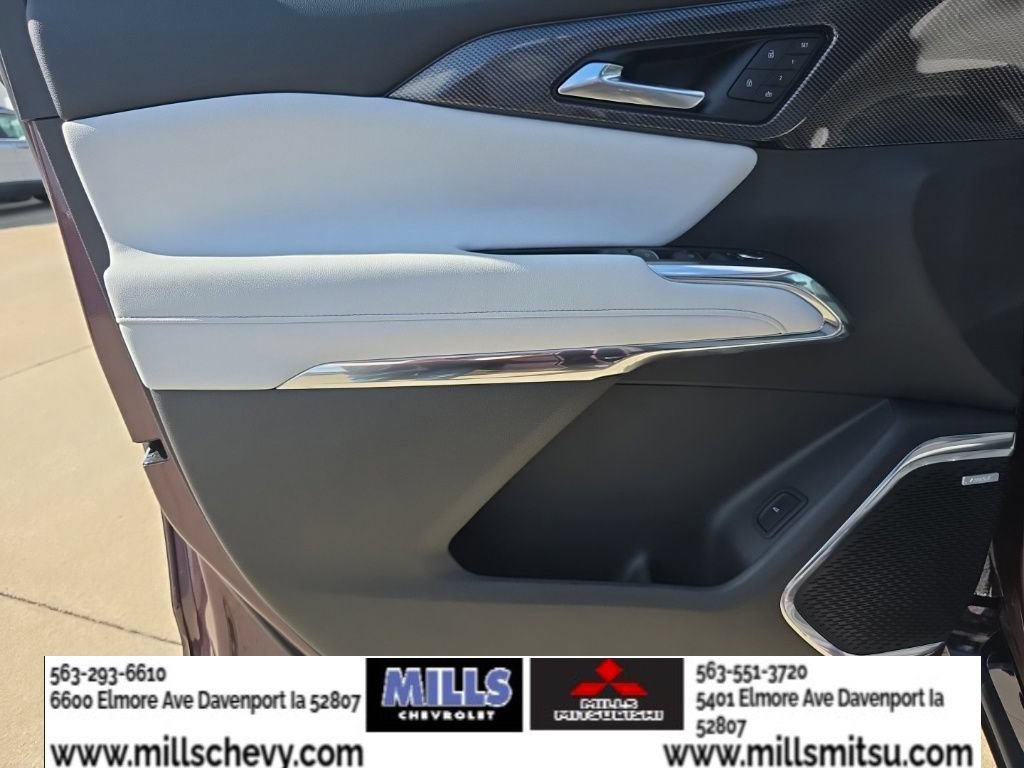 Used 2026 Chevrolet Traverse High Country w/ LPO, Floor Liner Package FWD image 15