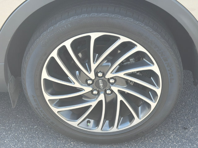 Used 2020 Lincoln Nautilus Reserve w/ Equipment Group 201A FWD image 21