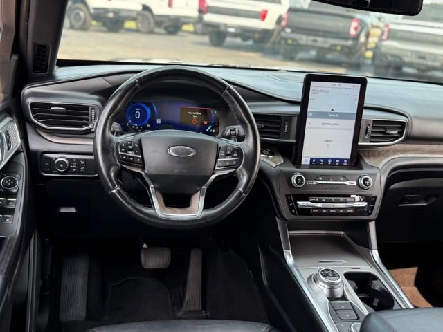 Certified 2020 Ford Explorer Platinum w/ Premium Technology Package AWD/4WD image 7