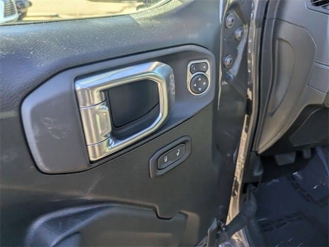 New 2026 Jeep Gladiator Rubicon w/ Steel Power Dome Hood Package AWD/4WD image 14