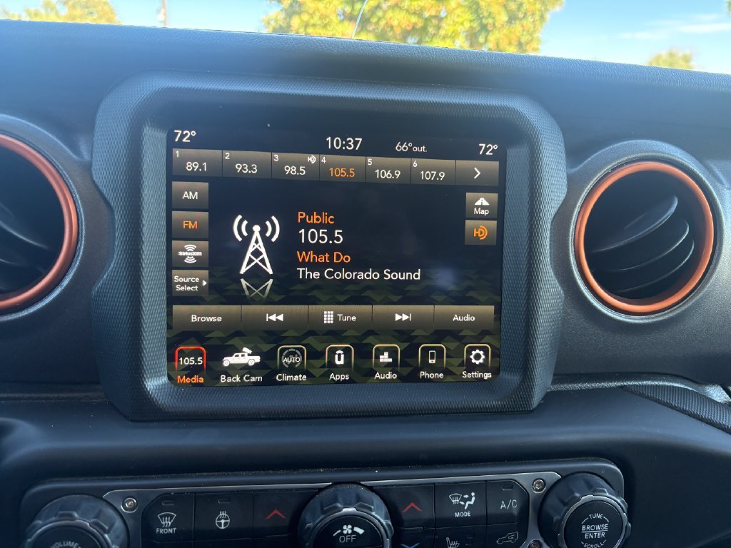 Used 2022 Jeep Gladiator Mojave w/ Cold Weather Group AWD/4WD image 3