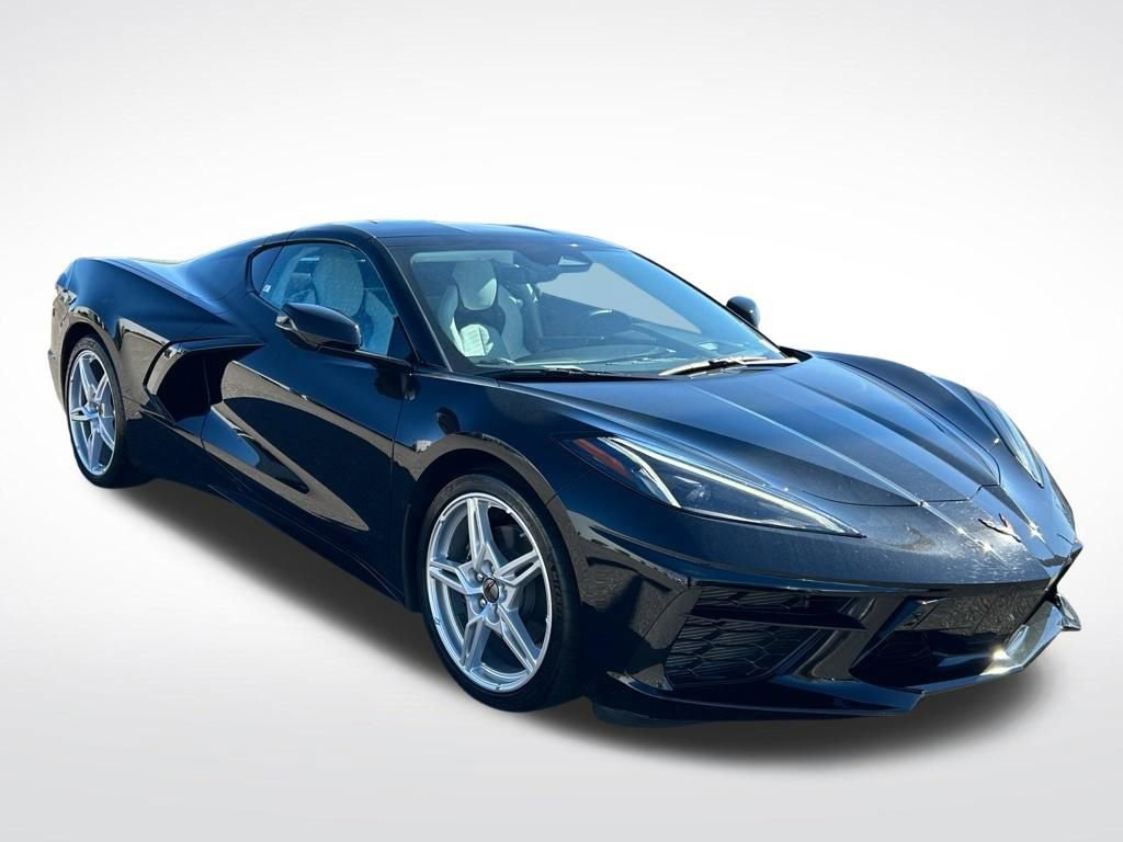 Used 2025 Chevrolet Corvette Stingray Premium Cpe w/ 3LT RWD image 7