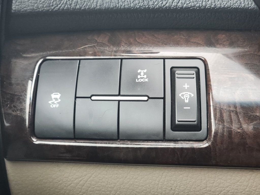 Used 2014 Kia Sorento LX AWD/4WD image 21