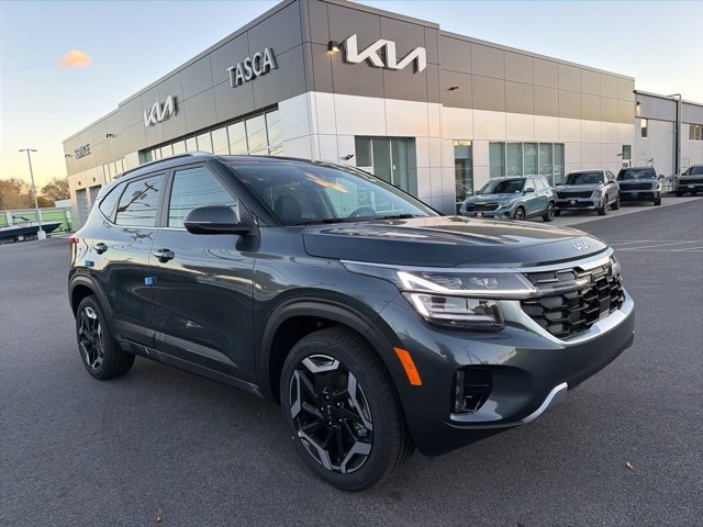 New 2026 Kia Seltos SX w/ SX Sunroof Package