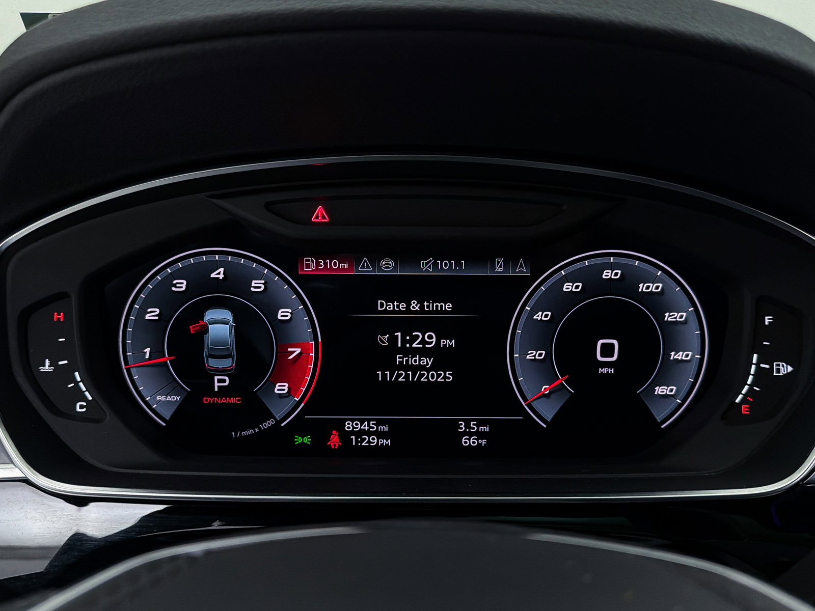 Used 2024 Audi S8 4.0T image 31