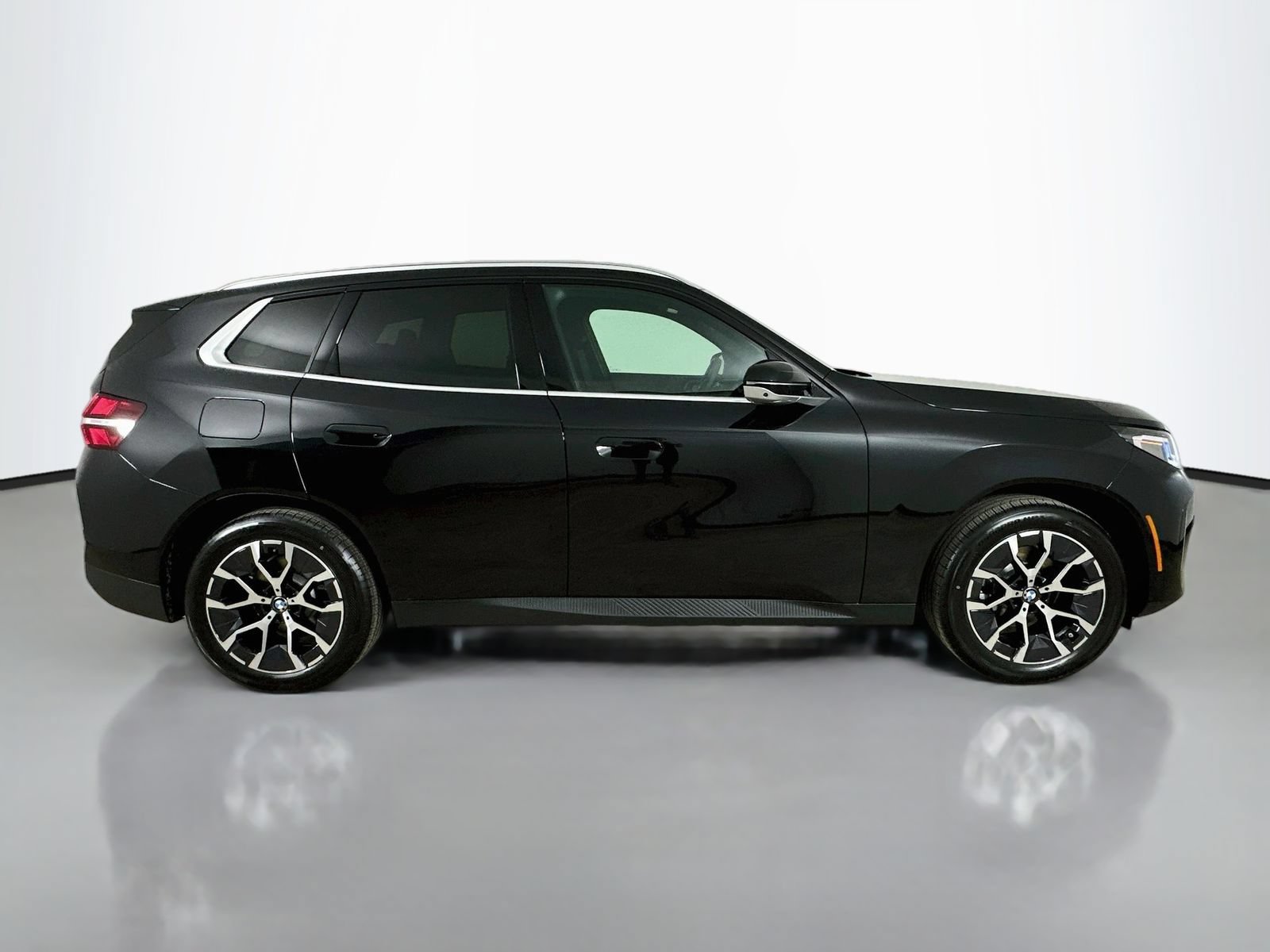 New 2026 BMW X3 xDrive30i w/ Premium Package AWD/4WD image 4