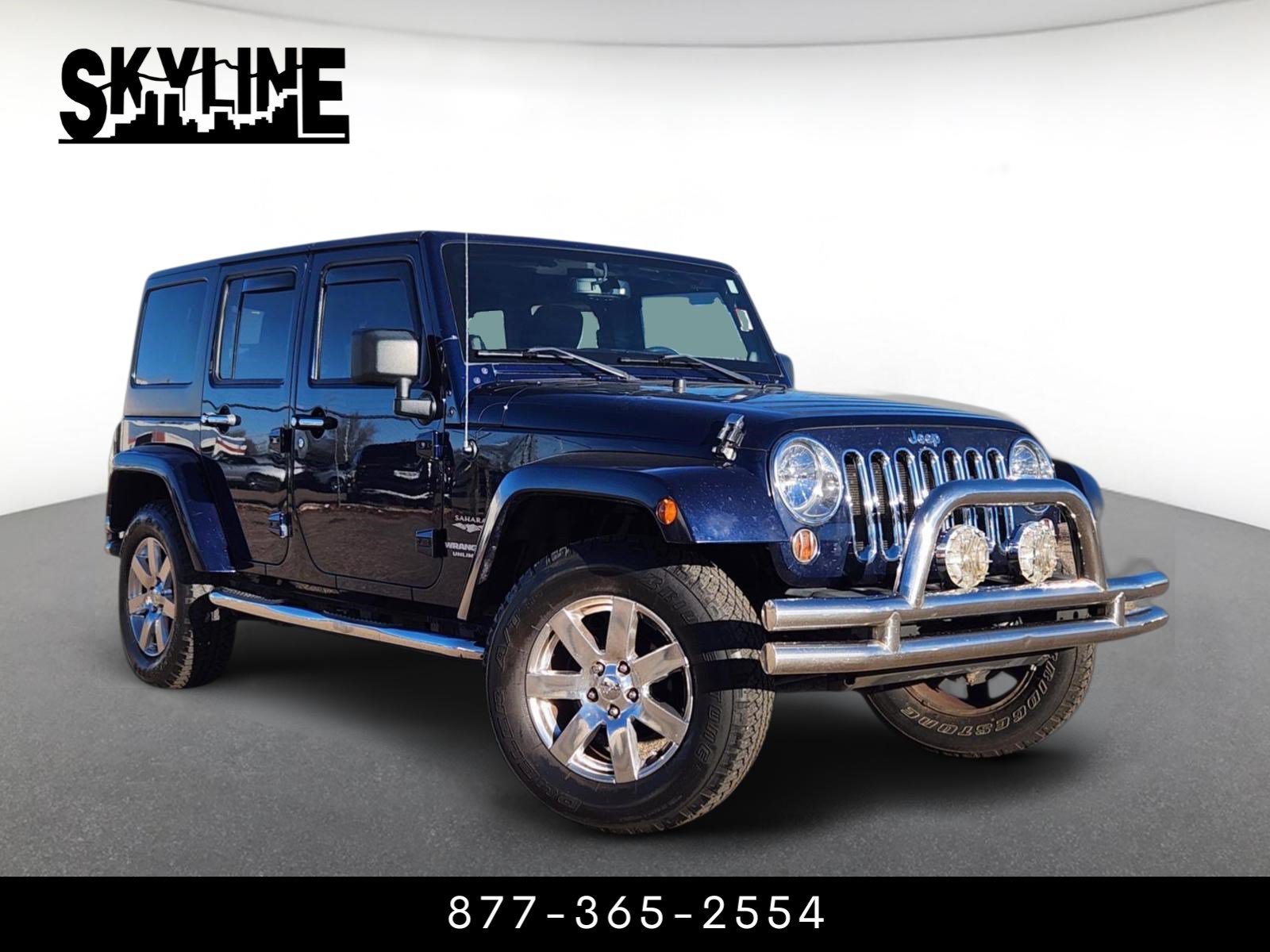 Used 2013 Jeep Wrangler Unlimited Sahara w/ Connectivity Group AWD/4WD image 1