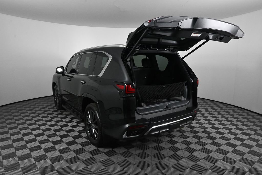 Used 2025 Lexus LX 700h F Sport AWD/4WD image 31