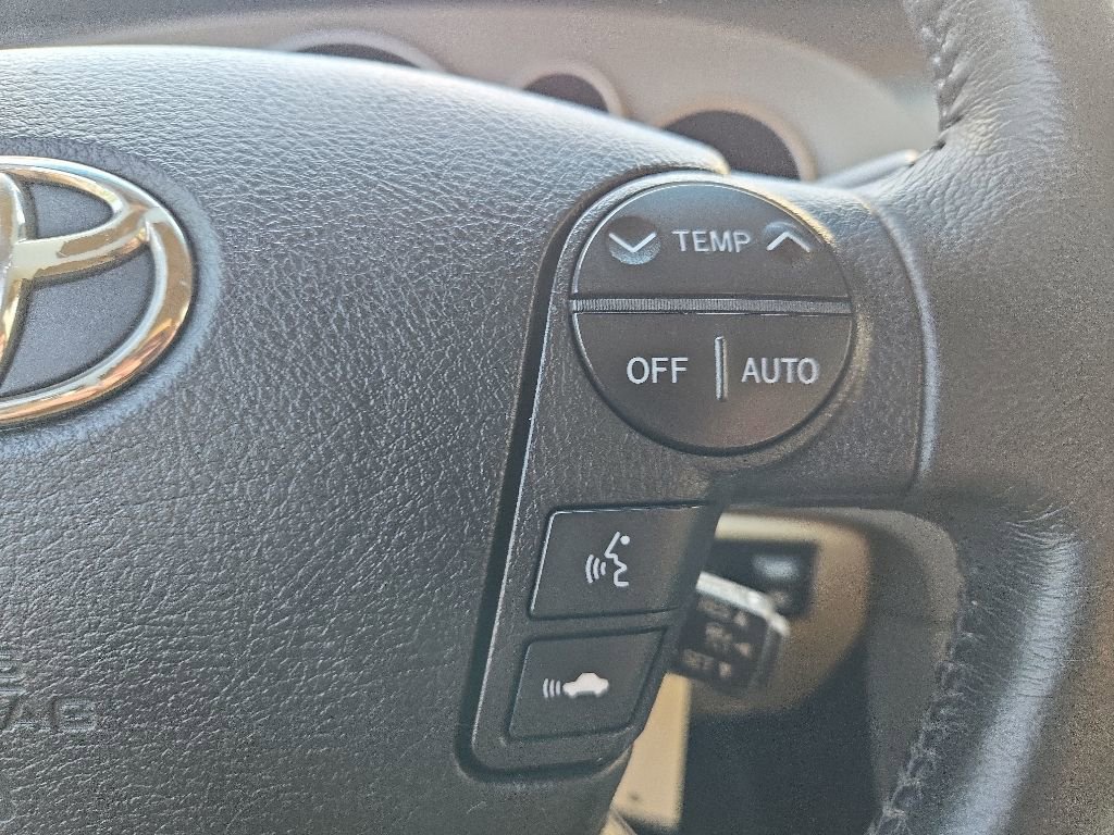 Used 2012 Toyota Sequoia Platinum AWD/4WD image 51