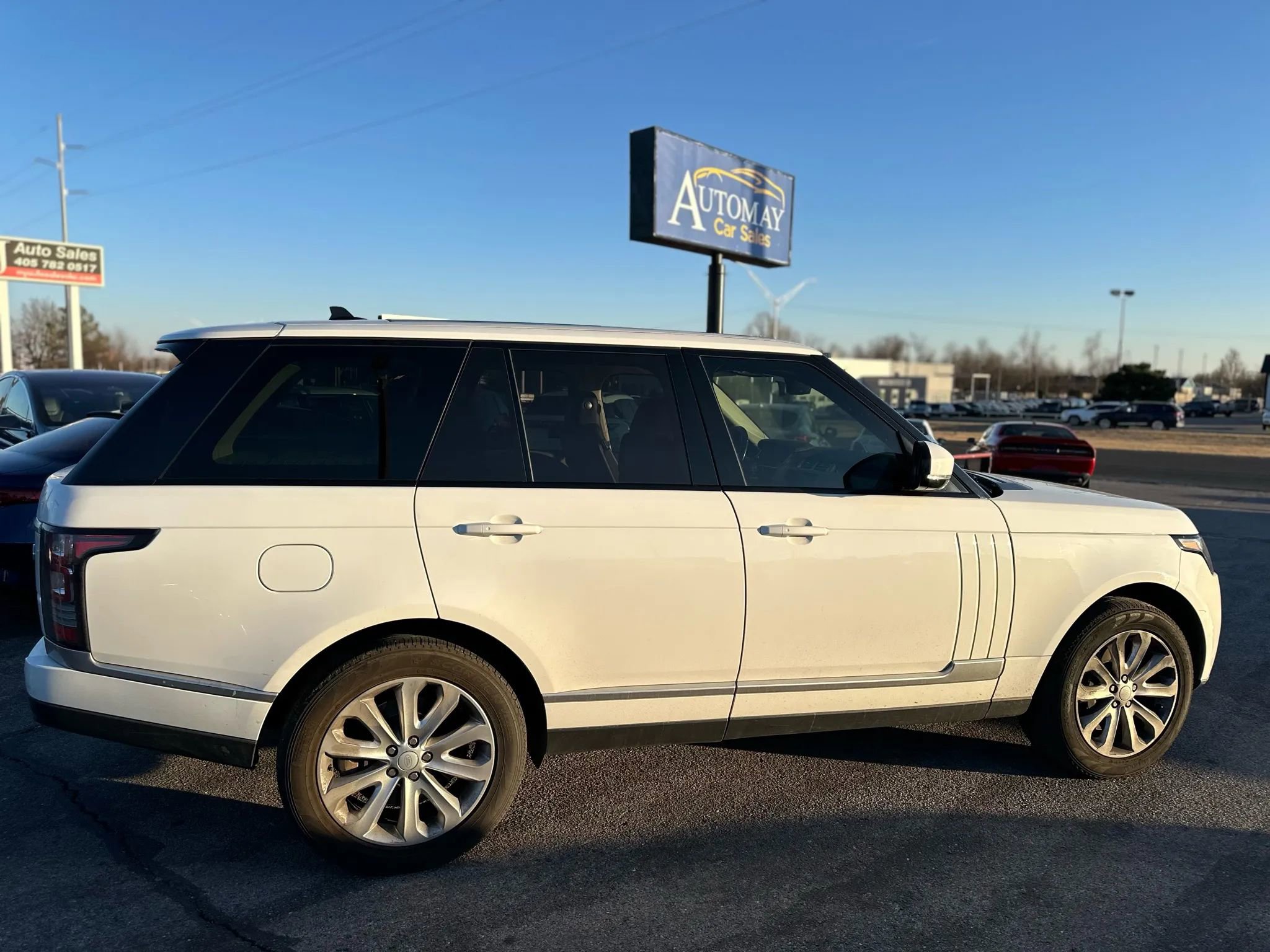Used 2016 Land Rover Range Rover HSE AWD/4WD image 5