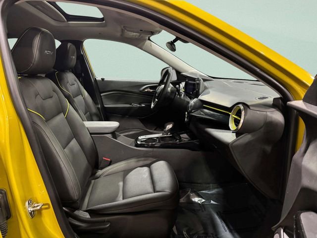 Used 2024 Chevrolet Trax ACTIV w/ Sunroof Package image 28