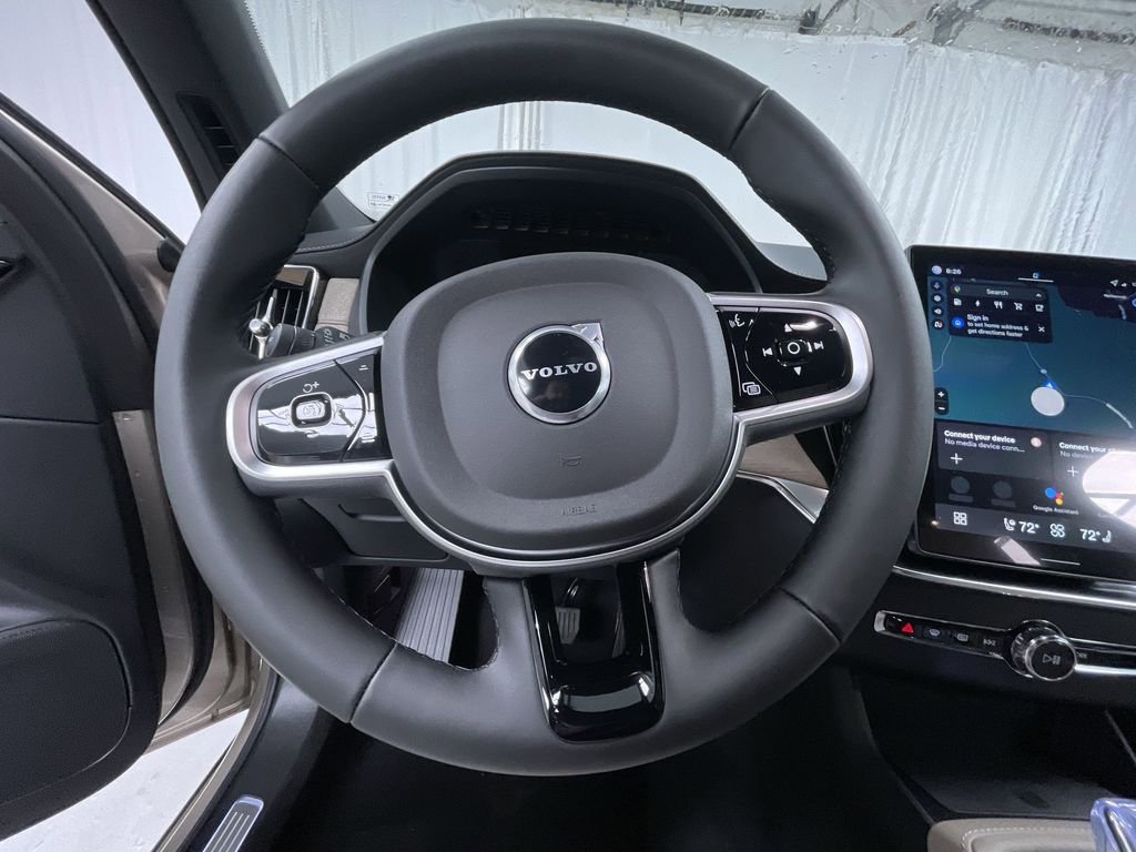 New 2026 Volvo XC90 T8 Plus image 10