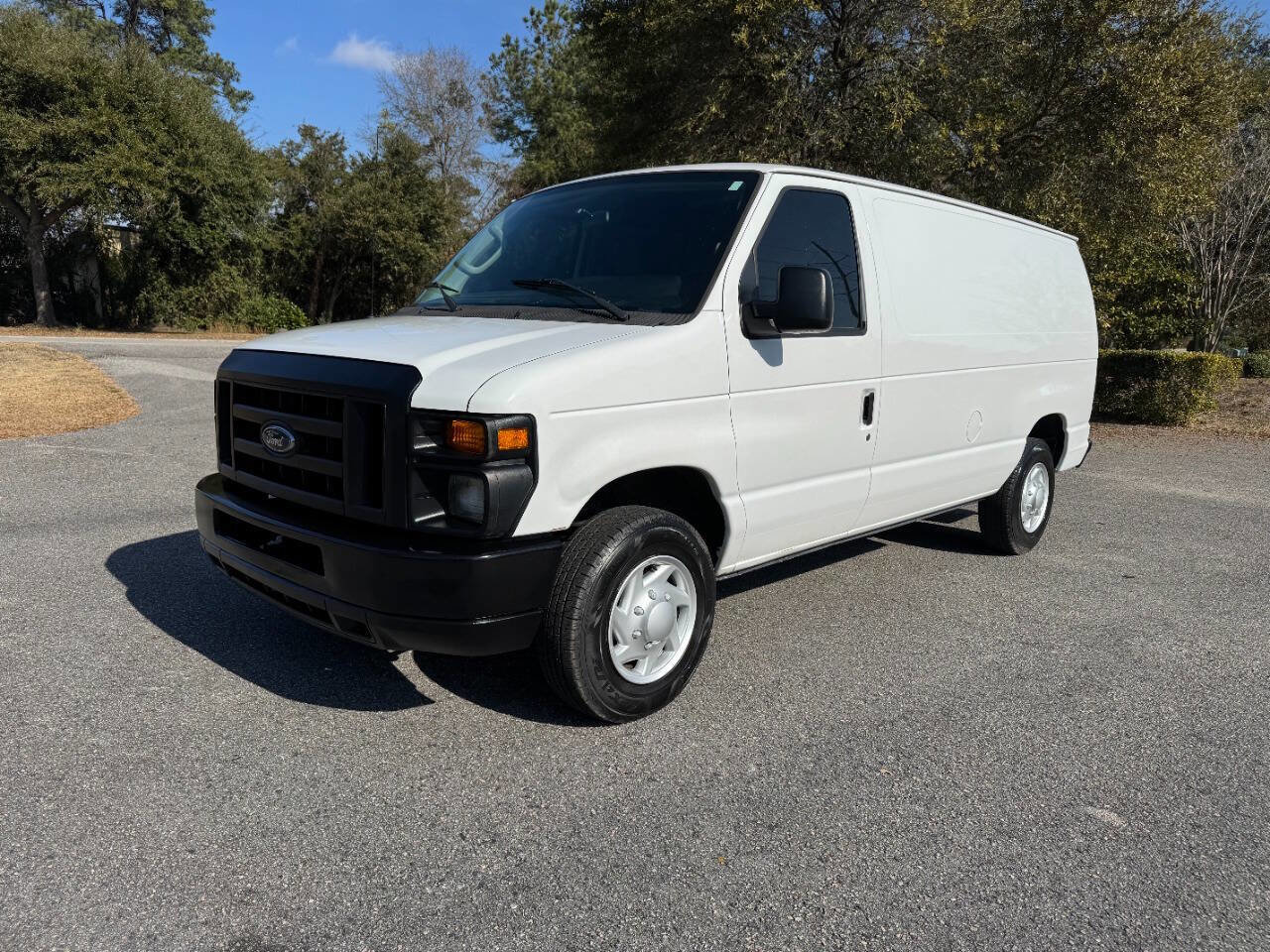 Used 2011 Ford E-150 and Econoline 150 E 150 3dr Cargo Van w/ PWR Group image 29