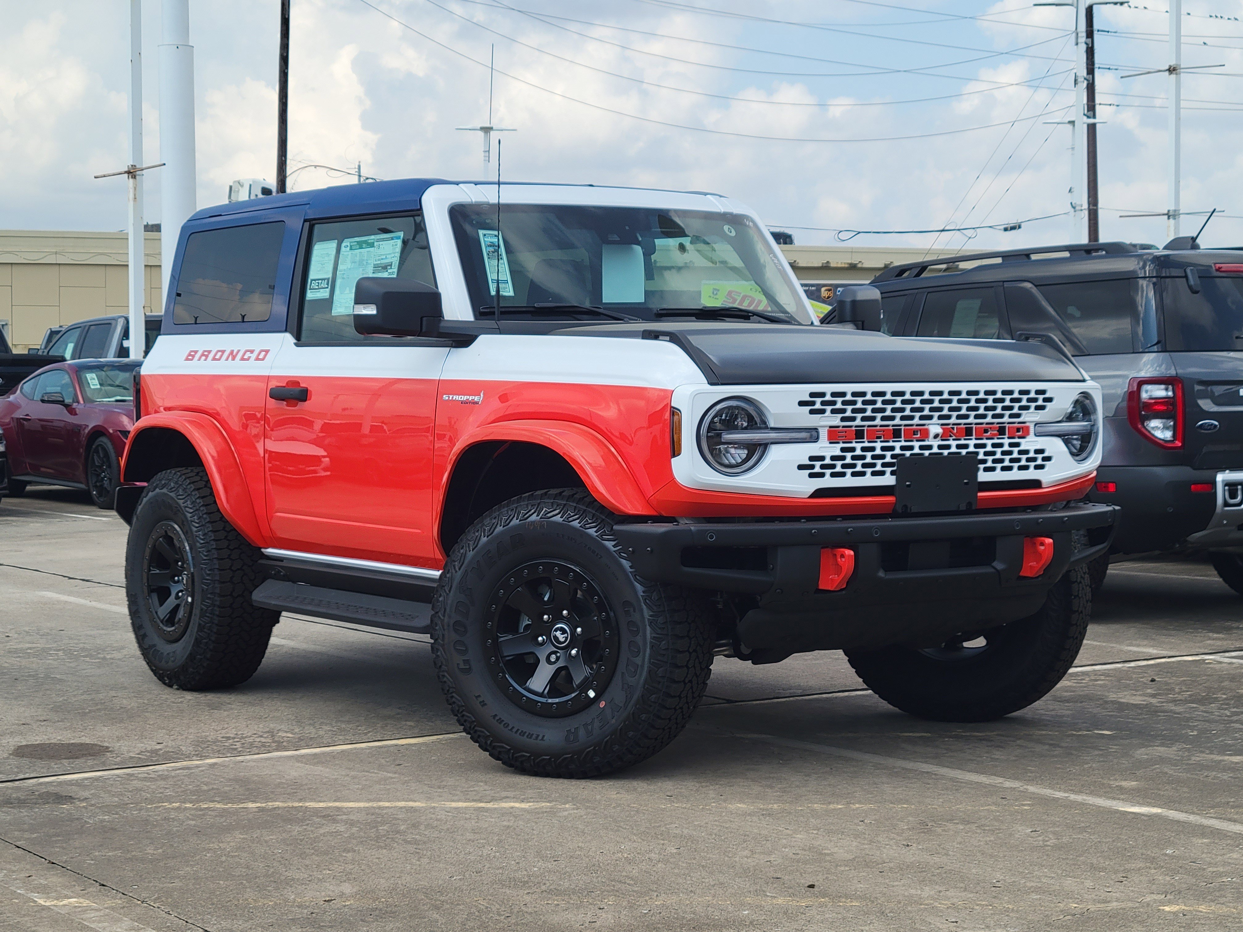 New 2025 Ford Bronco Stroppe Edition AWD/4WD video 2