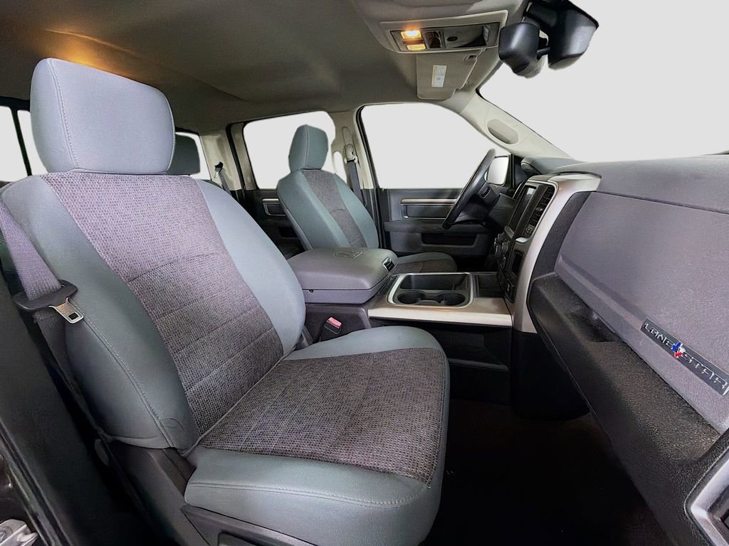 Used 2016 RAM 1500 Lone Star image 32