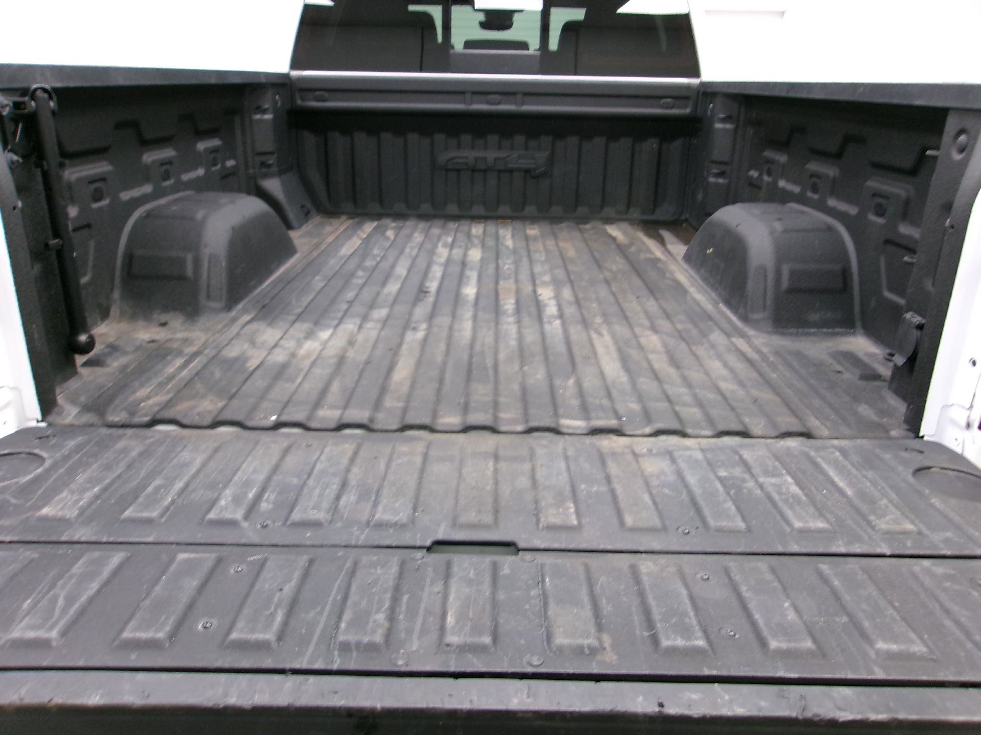 Certified 2023 GMC Sierra 1500 AT4 w/ Technology Package image 11