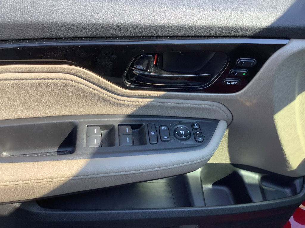 Used 2023 Honda Odyssey Elite image 13