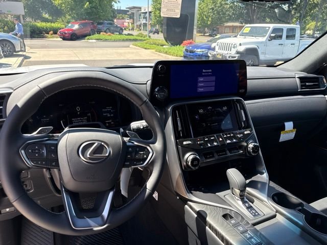 New 2026 Lexus LX 700h Overtrail AWD/4WD image 14