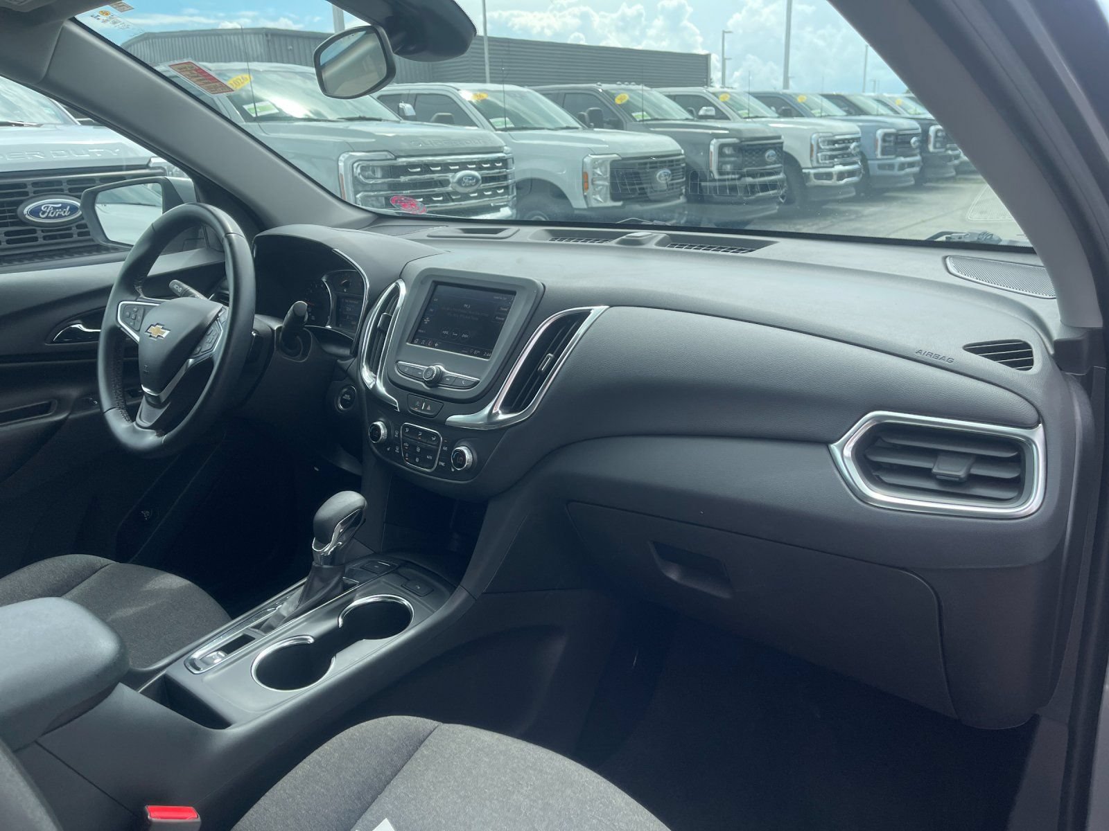 Used 2024 Chevrolet Equinox LT AWD/4WD image 18